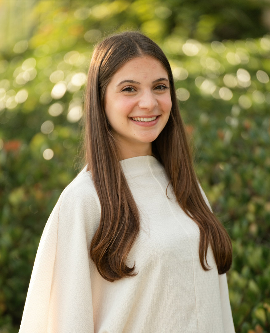 Headshot Photo of Danielle Boodman