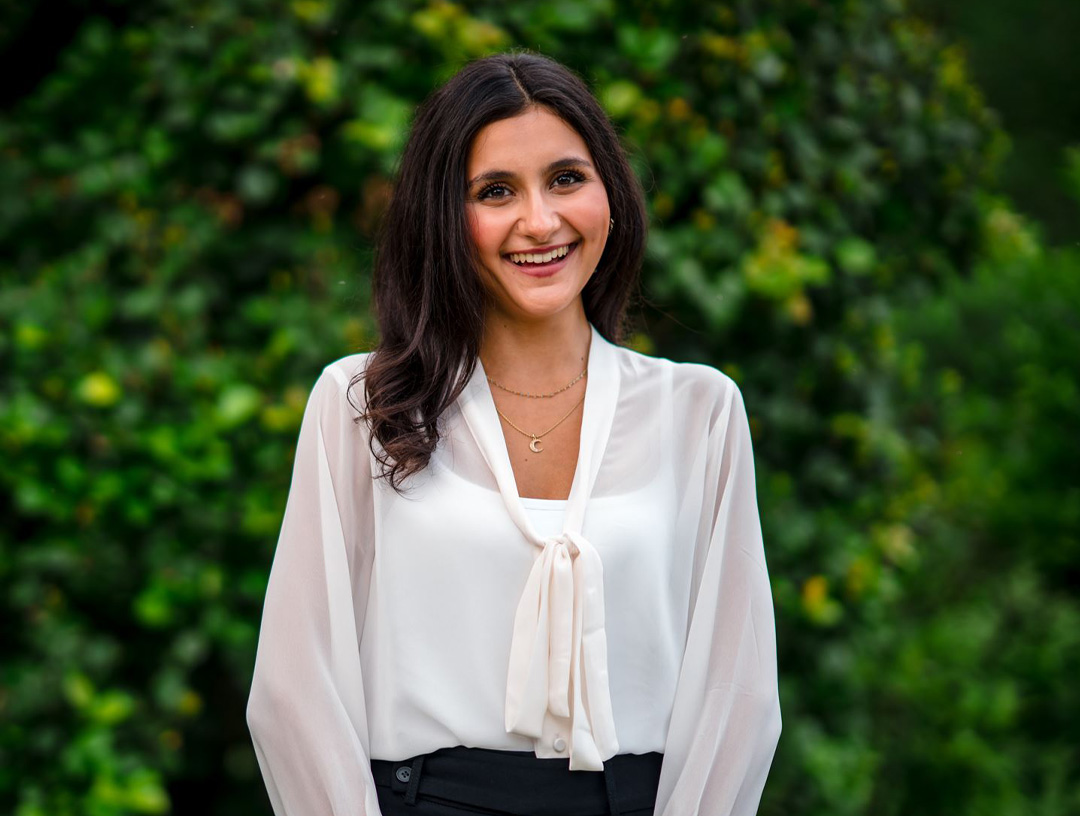 Headshot Photo of Ela Patel-Euler